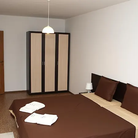 Central Aparthotel