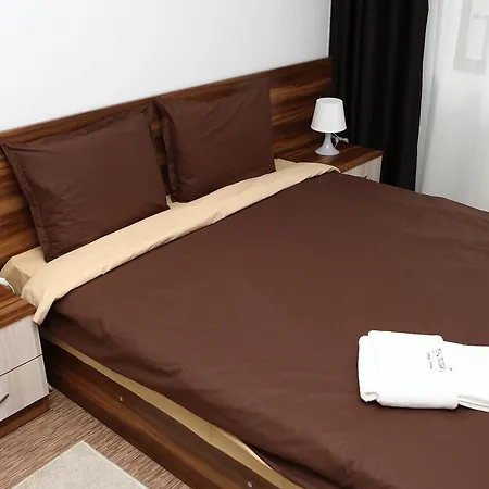 Central Aparthotel 2*